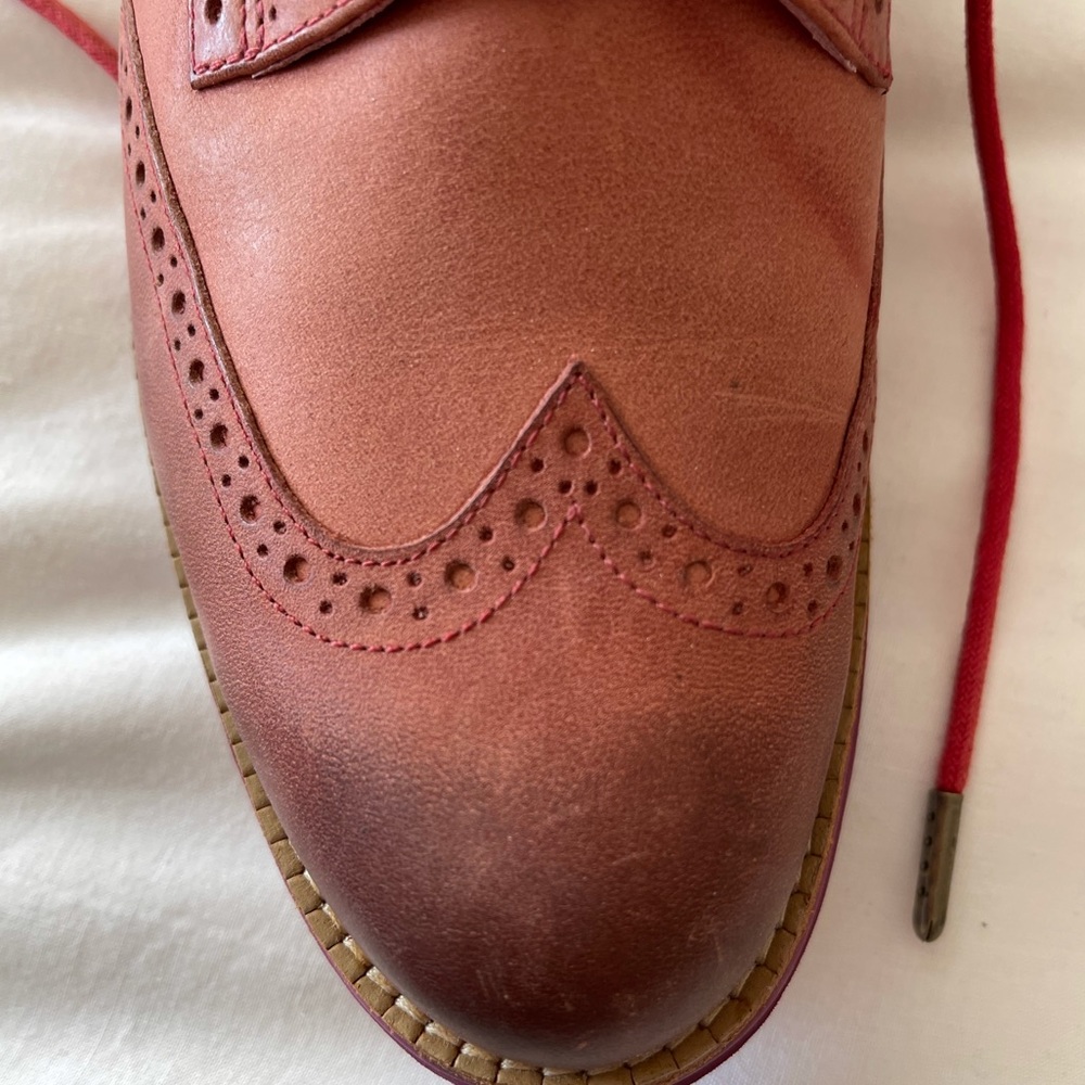 Cole Haan Red Suede Classic Saddle Shoes, sz 7.5 - Picture 6 of 10
